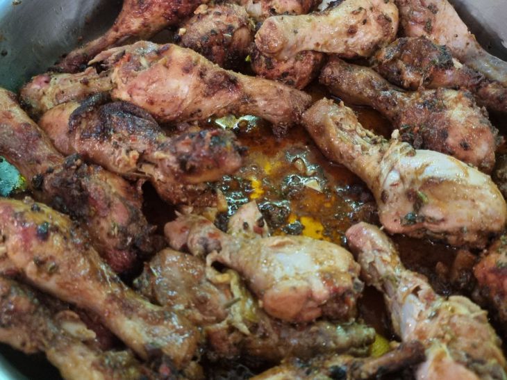 Секрет шеф-повара: почему ваша курица всегда прилипает и как это исправить за 5 минут