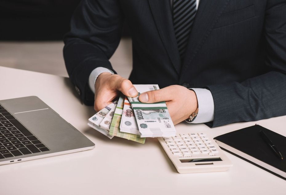 Чиновники свободны от ежегодной отчетности: как изменятся правила декларации доходов