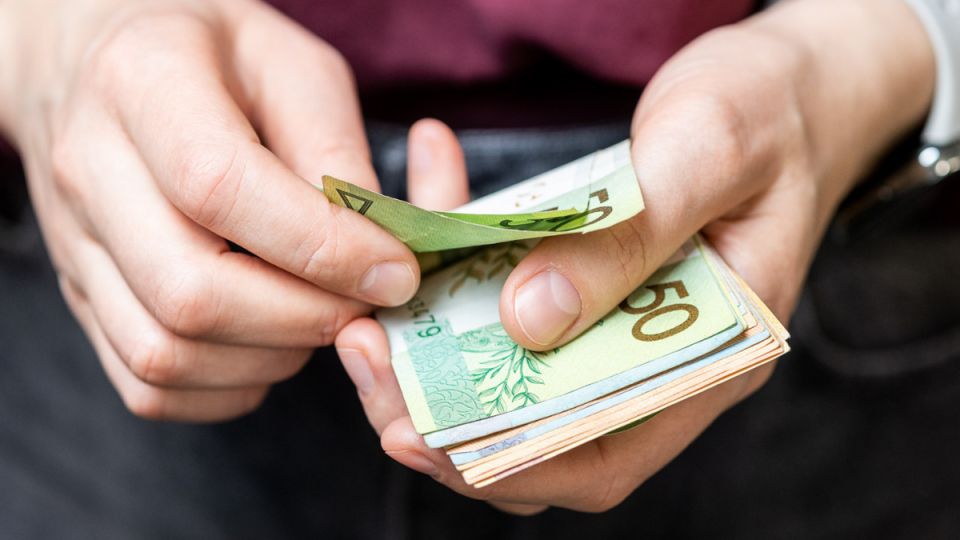 � �������� � ������� ������������� ������ � ������� �������