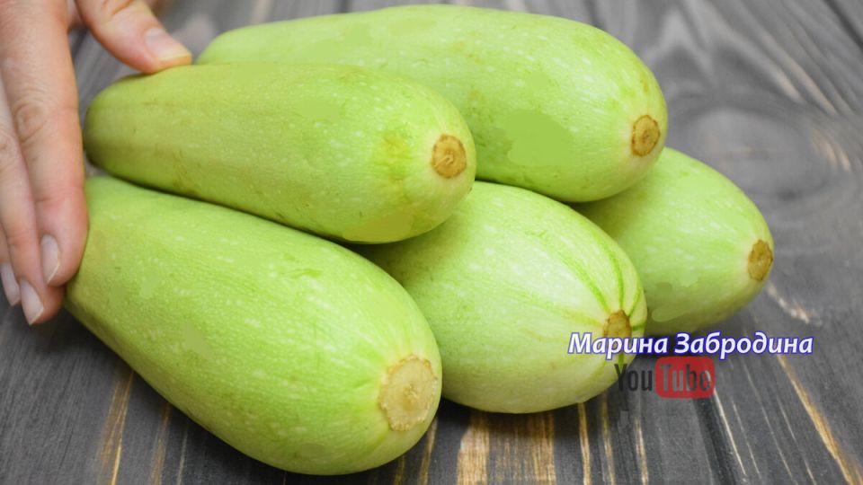 Кабачки по-венгерски: быстрое и вкусное блюдо за 15 минут