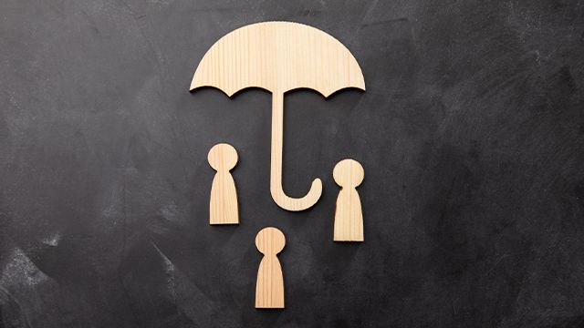 Работодатели могут потерять деньги: новый законопроект о простой оплате