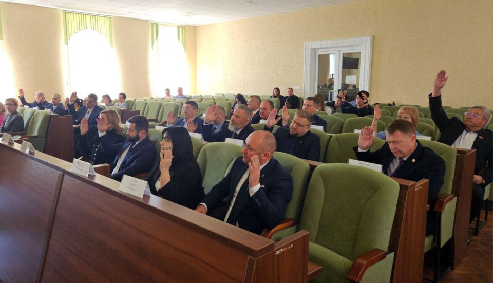 ������� ������������� ������ �� �������������������� � ������ � ����������